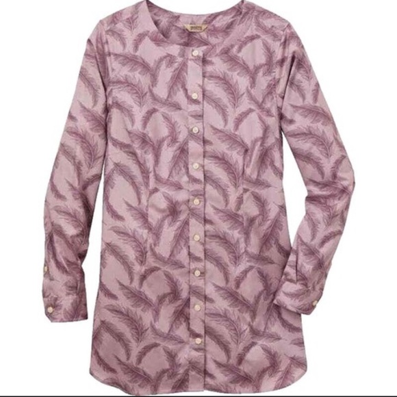 Duluth Trading Co Tops - NWT Duluth Pink Feather Print Button-Up Shirt size medium
